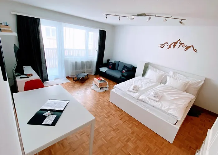 Studio Wolli - Stylish & Central - Steps To Matterhorn Gondola